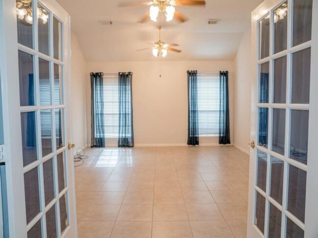 Photo - 3638 Desert Run Dr