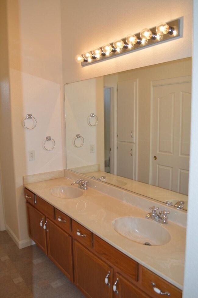 Photo - 2 Bedroom, 2 Bath Home