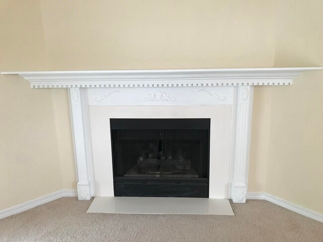 Photo - 517 Samana Way