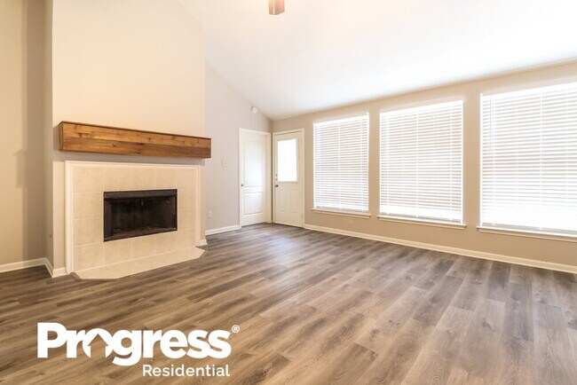 Photo - 3723 Eagles Nest St