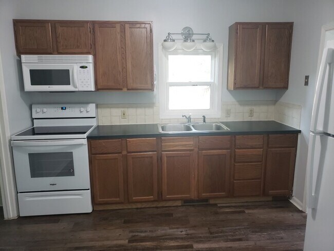 Photo - 316 N Taylor St