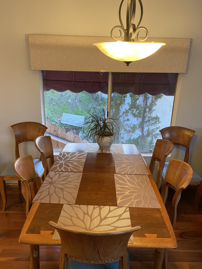 Photo - 612 Alta Vista Dr