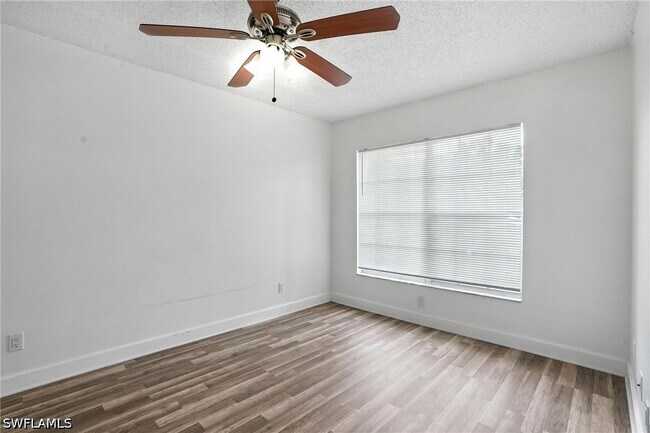 Photo - 201 Santa Clara Dr Unit 5