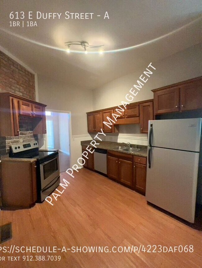 Photo - 613 E Duffy St