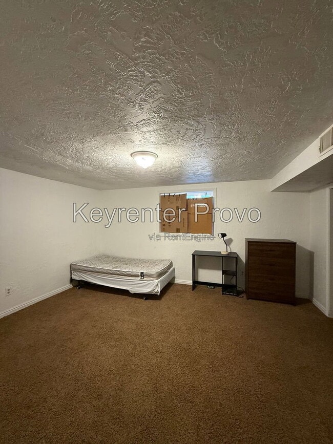 Photo - 149 N 1100 W St
