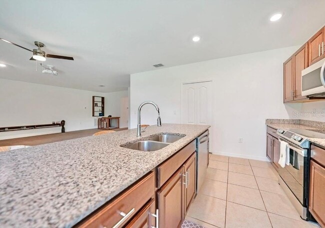 Photo - 23121 Newcun Ave