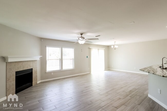 Photo - 6928 Glade Oaks Dr