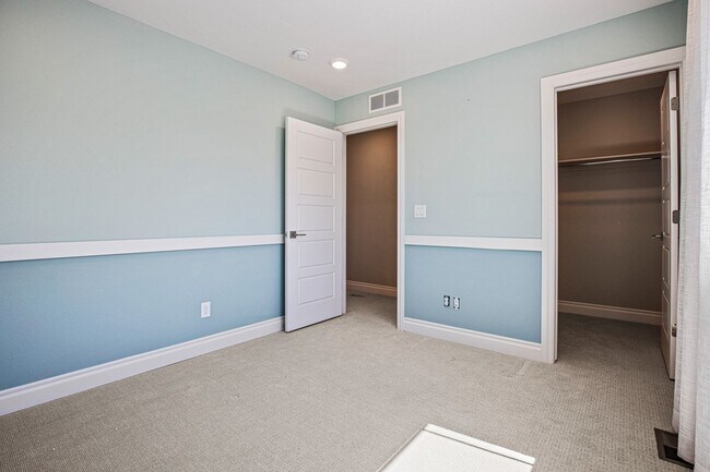 Photo - Beautiful Home in Commerce City!