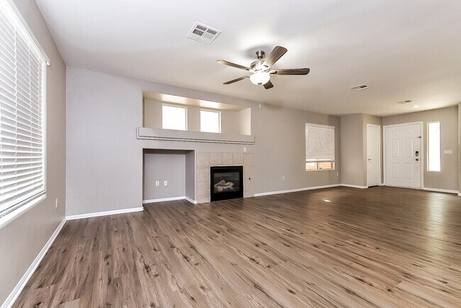 Photo - 9896 Erins Grove Ct