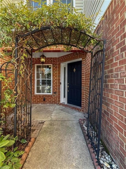 Photo - 2656 Bracston Rd