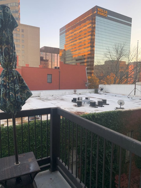 Photo - 1520 Main St