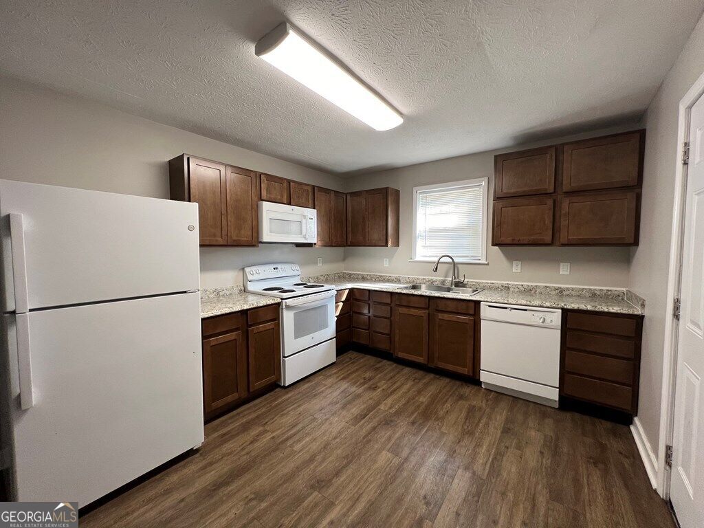 Photo - 720 Cardinal Cir
