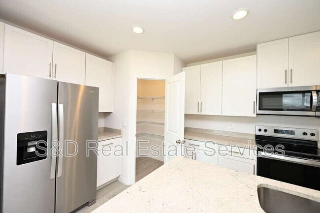 Photo - 2106 Rosewood Dr