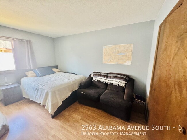 Photo - 2563 Alabama Ave S