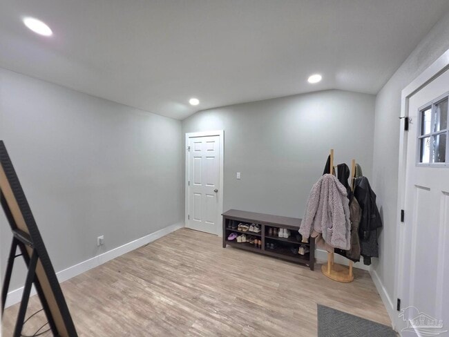 Photo - 18 Milton Rd