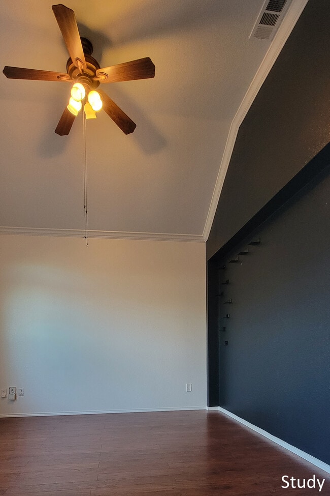 Photo - 6405 Branchwood Trail