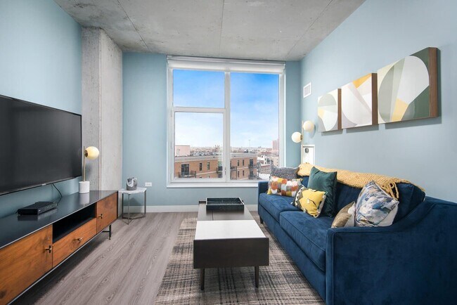 Photo - 738 N Morgan St