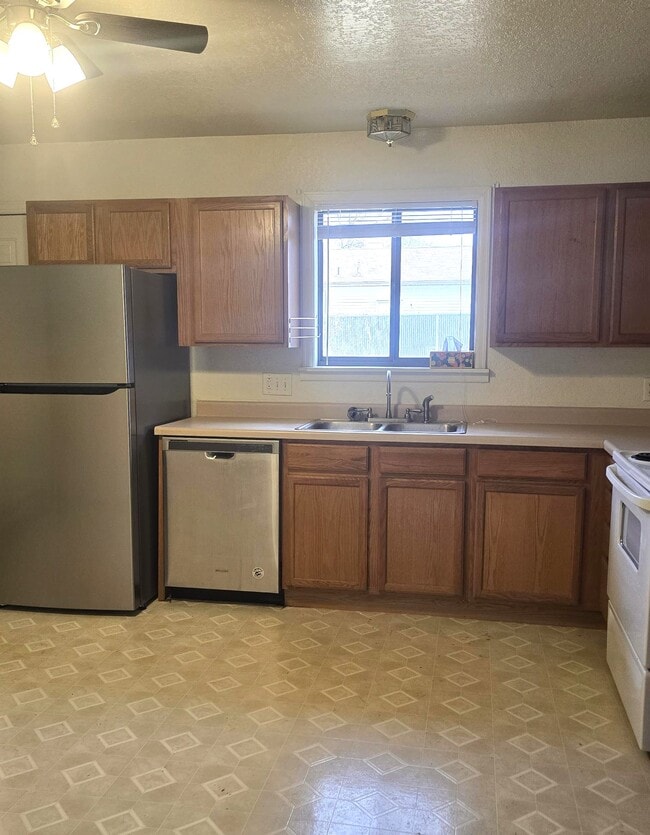 Photo - 3018 Bookcliff Ave