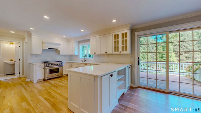 463 White Oak Shade Rd