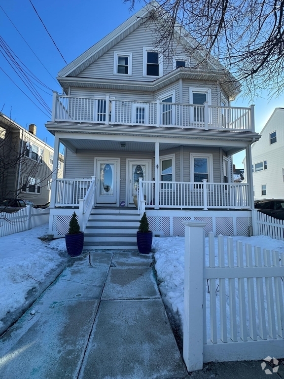 Building Photo - 87 Revere St Unit 3 Rental