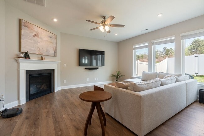 Photo - PARK FLEX STAYS - FULLY FURNISHED! Sunlit, Briar Chapel Retreat with Designer Finishes & Resort-S...