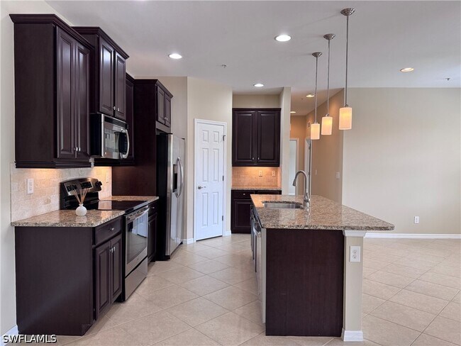 8560 Evernia Ct Unit 201