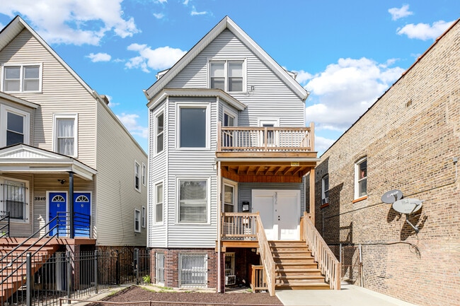 Photo - 3836 W Diversey Ave