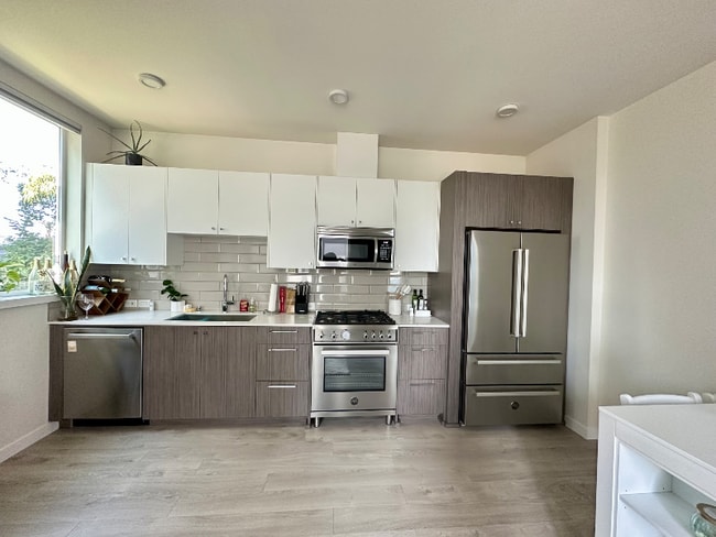 Photo - 1541 14th Ave S