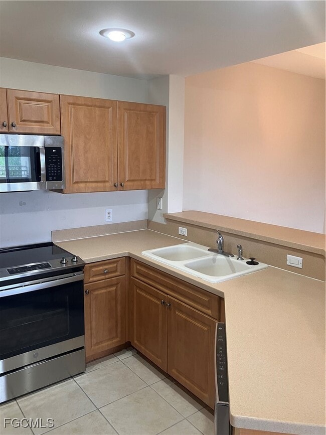 Building Photo - 2904 Tuscan Dr Unit 303