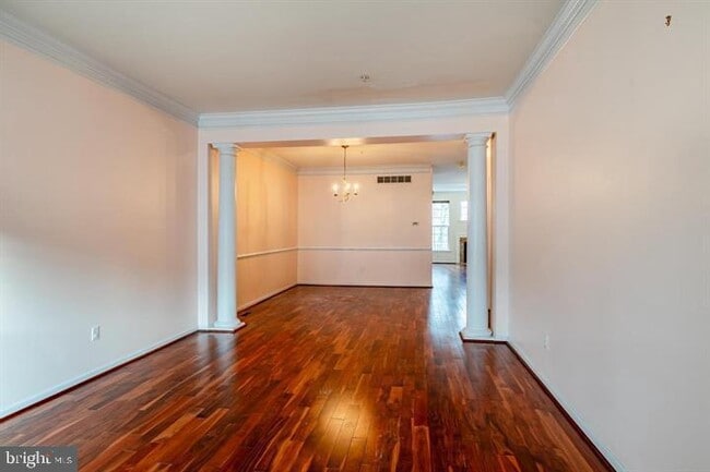 Photo - 143 Birchwood Dr