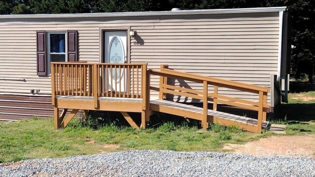 Photo - 124 Cove View Dr