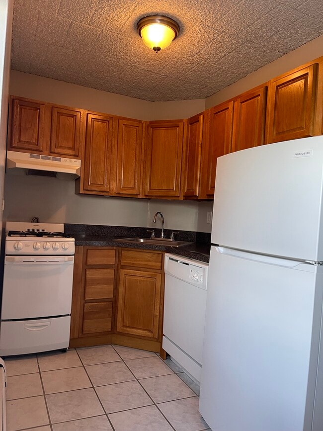 Photo - Cambridge Arms