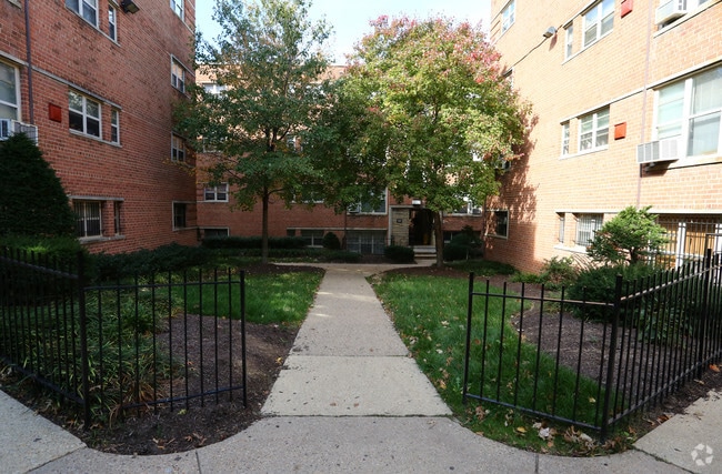 Photo - Takoma Place