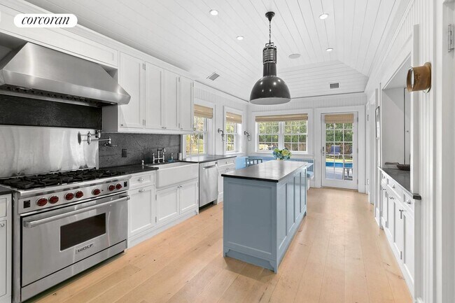 Photo - 61 Wireless Rd