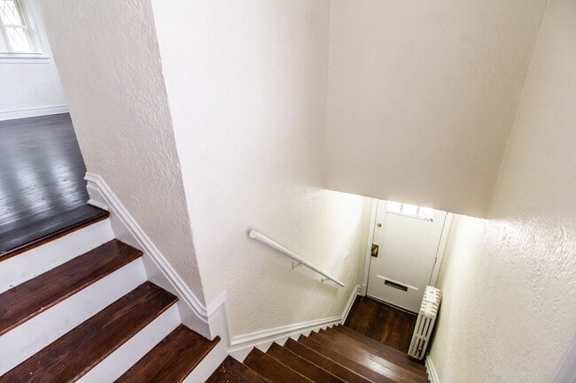 Photo - 7120 Dartmouth Ave Unit A