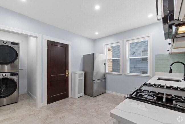 Building Photo - 5 Gene St Unit 1 Rental