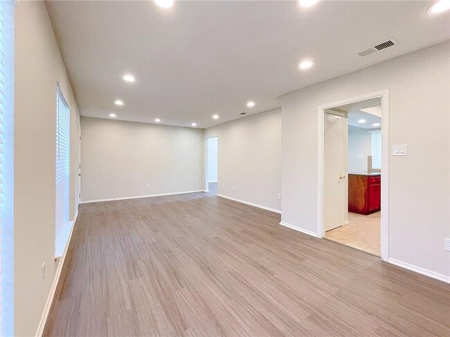 Photo - 11807 Knights Bridge