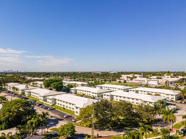 Photo - Gregorian Court Co-Ops