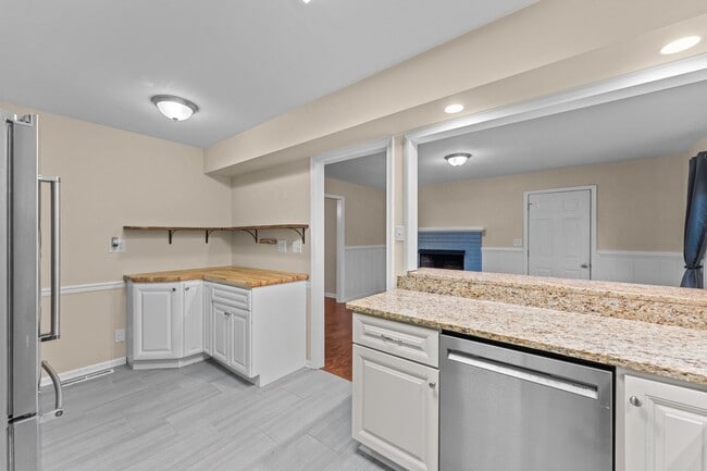 1132 Sippel Dr