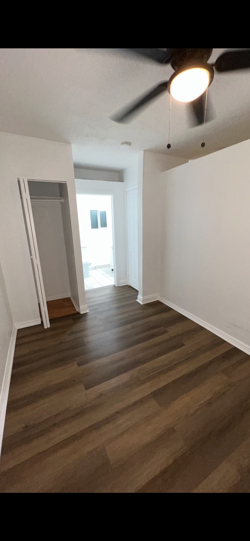 Photo - 3958 Normandie Ave Unidad 3958 S. Normandie Ave-C