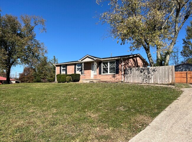 Photo - 100 Garden Park Dr House