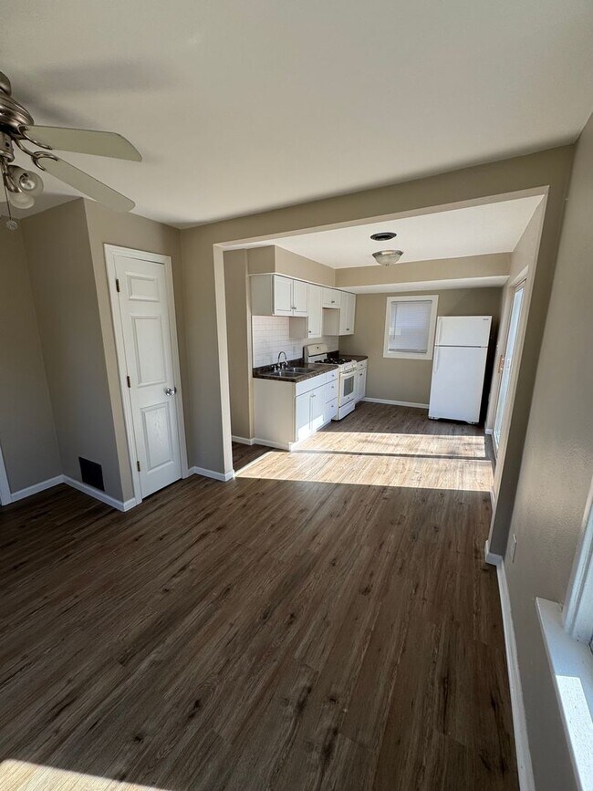 Photo - Two Bedroom One Bathroom Home in Machesney...