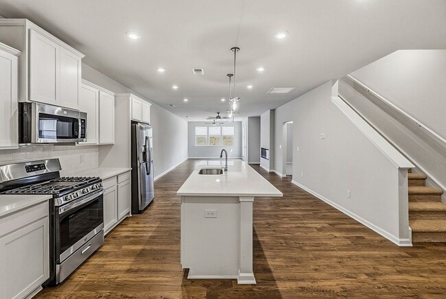 Photo - 148 Herrick Pl Unit 121