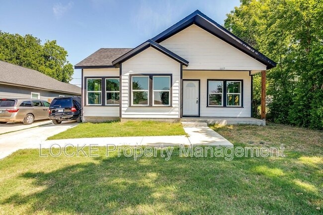 Building Photo - 1117 E Cantey St