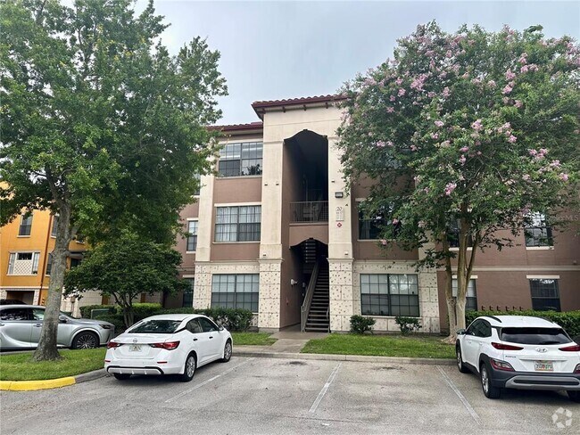 Building Photo - 6137 Metrowest Blvd Unit 201 Rental