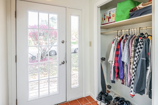 Photo - 314 S Arbutus Dr