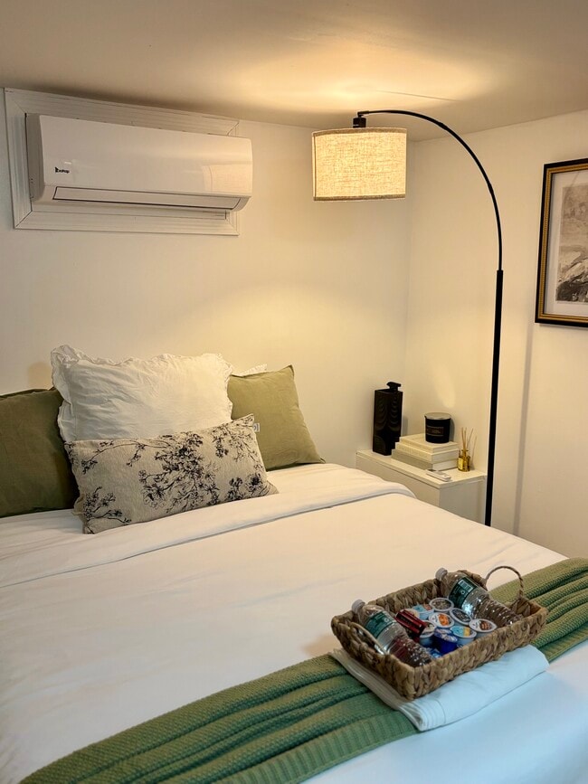 Photo - 256 Aqueduct Rd Unit 256 Aqueduct Rd