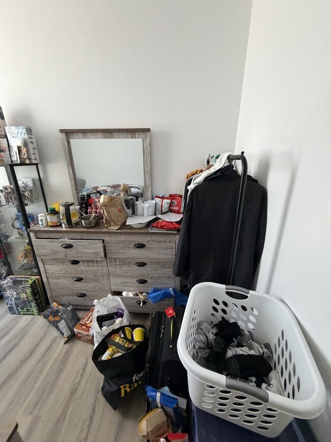 Photo - Room Rental / Student Rental