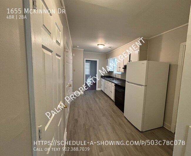 Photo - 1655 Mc Kinnon Dr