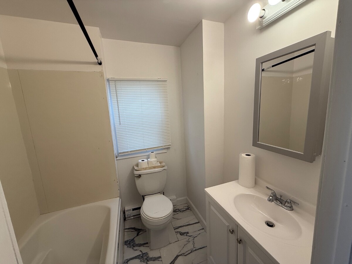 Photo - 85 Draher St